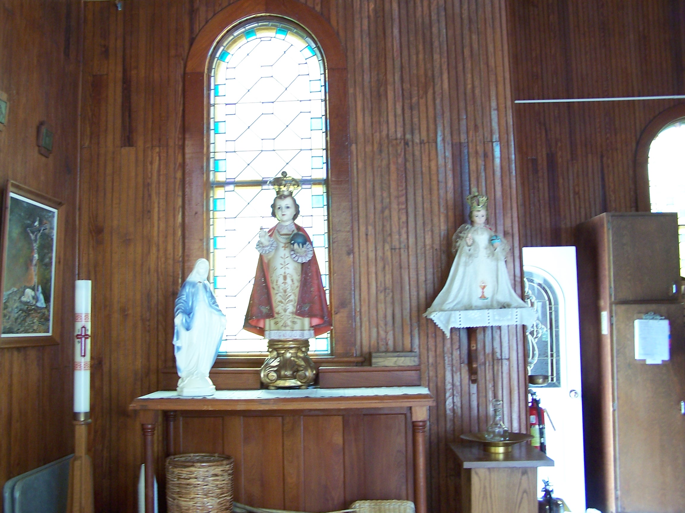 Saint Anne's Shrine is located on Isle LaMotte, a quiet island on Lake Champlain in Vermont. It was developed by the Society of Saint Edmund and has been maintained by them for 100 years..